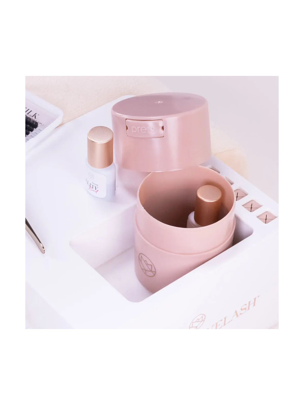 Glue Box